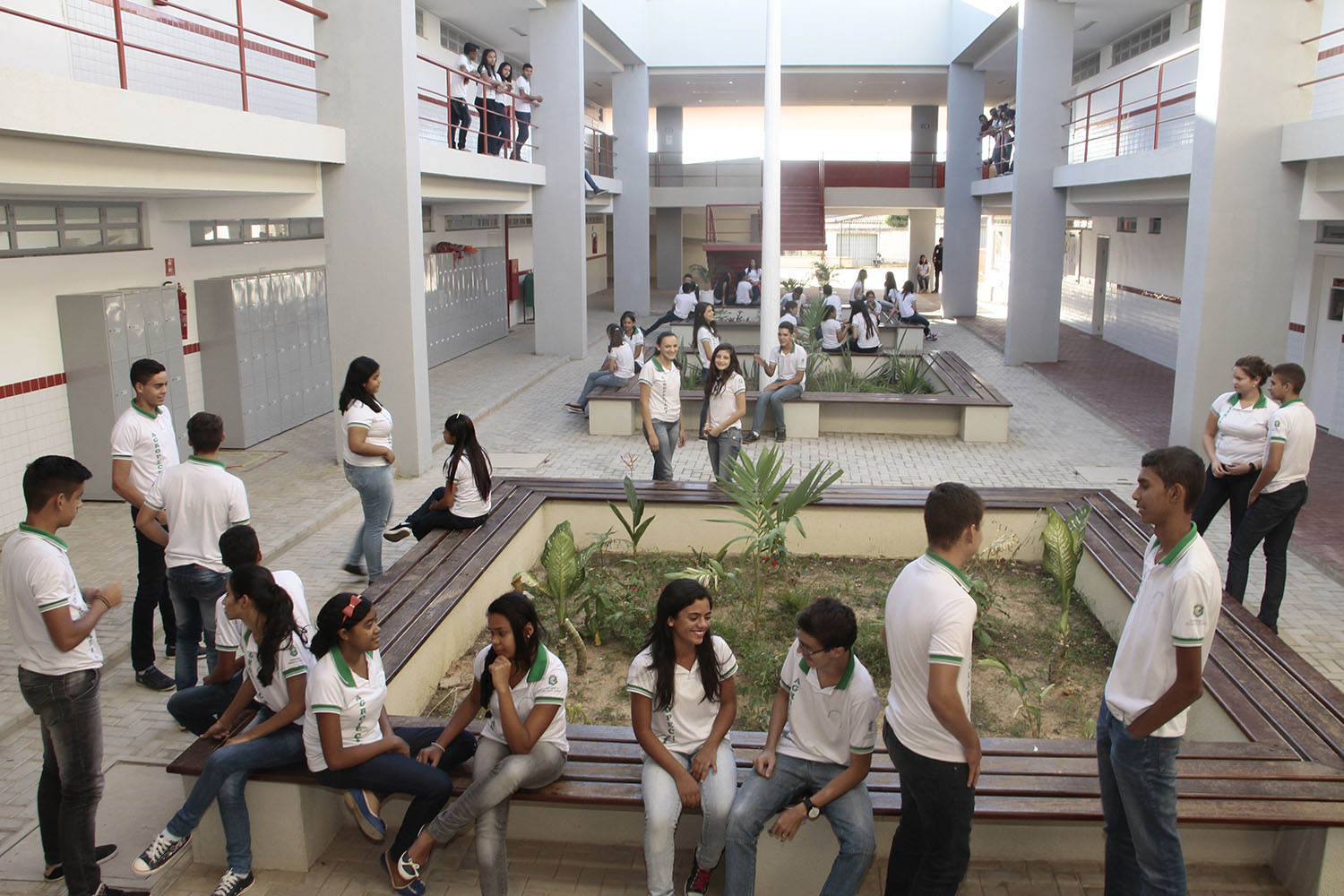 Fotos da Escola de Educação Profissional - Barro/CE