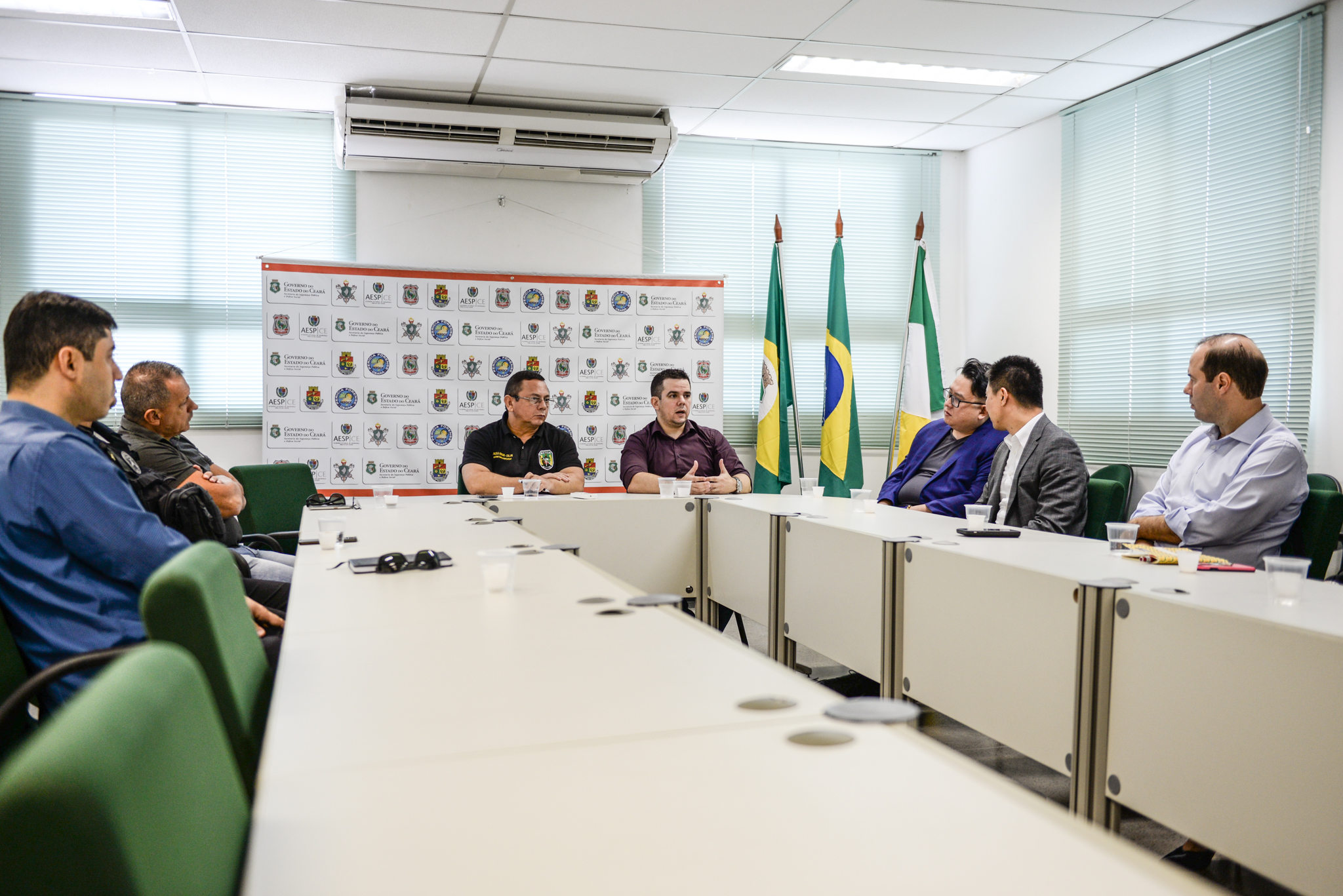 Foto de reunião SSPDS, SAP e representantes de empresa chinesa