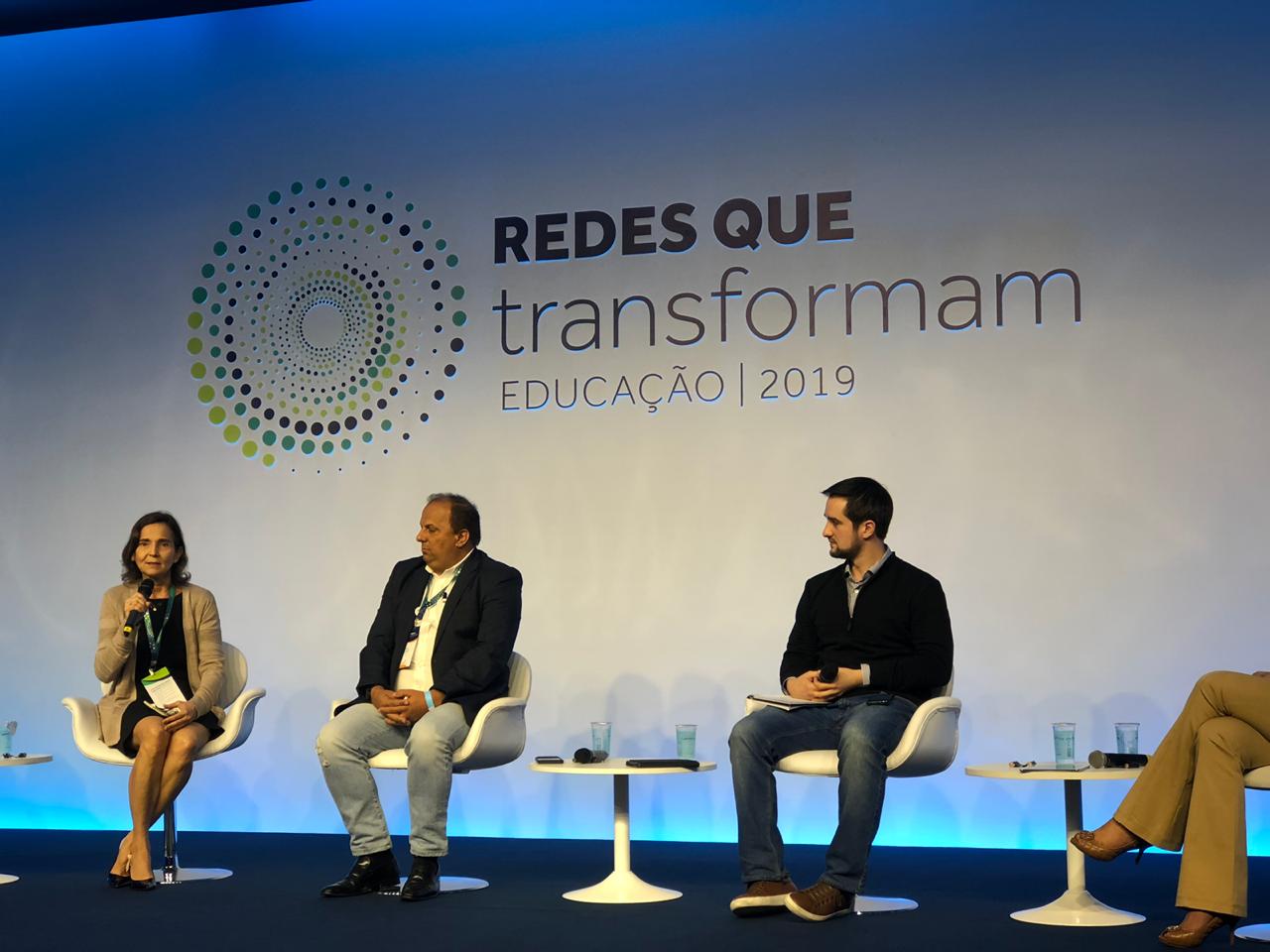 Vice-governadora ministra palestra em evento sobre educação