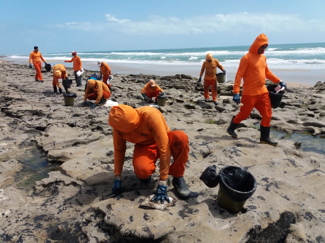 Ação promovida anteriormente para a limpeza da praia