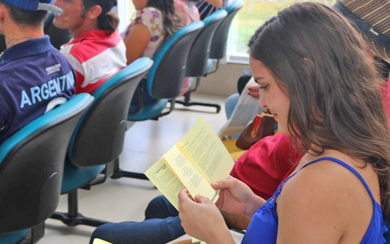 Carta dos Direitos e Deveres dos Usuários em cordel é lançada no HRSC