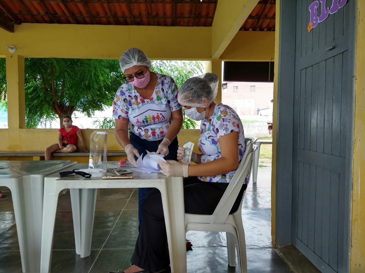 Governo do Ceará entrega às prefeituras novos tíquetes do Vale-Gás ...