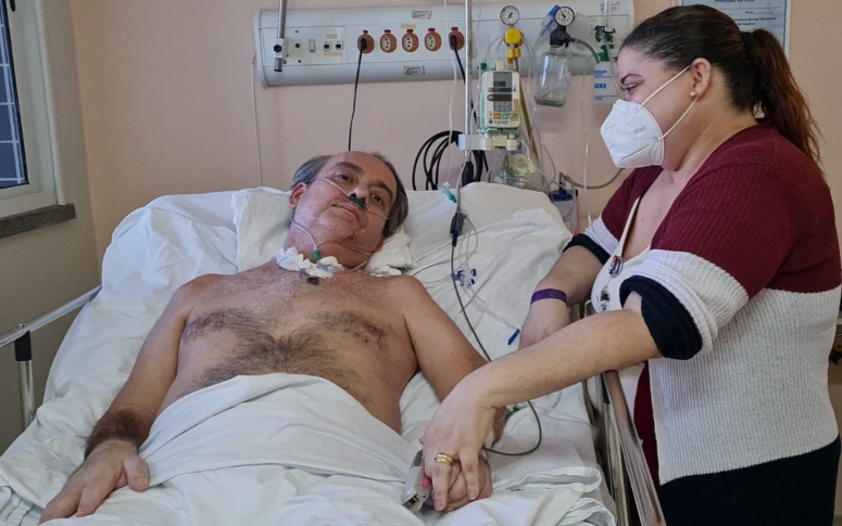 Paciente que chegou a ter 95% de comprometimento pulmonar vence a Covid-19  e recebe alta do HRC - Governo do Estado do Ceará