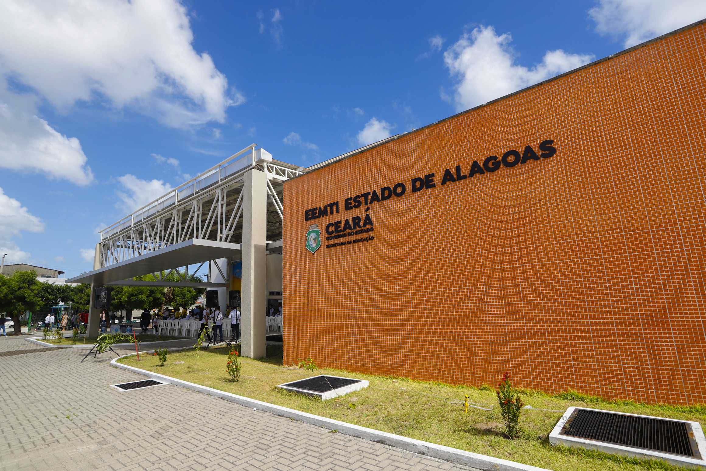Escolas em Santos: 17 melhores instituições de ensino da cidade