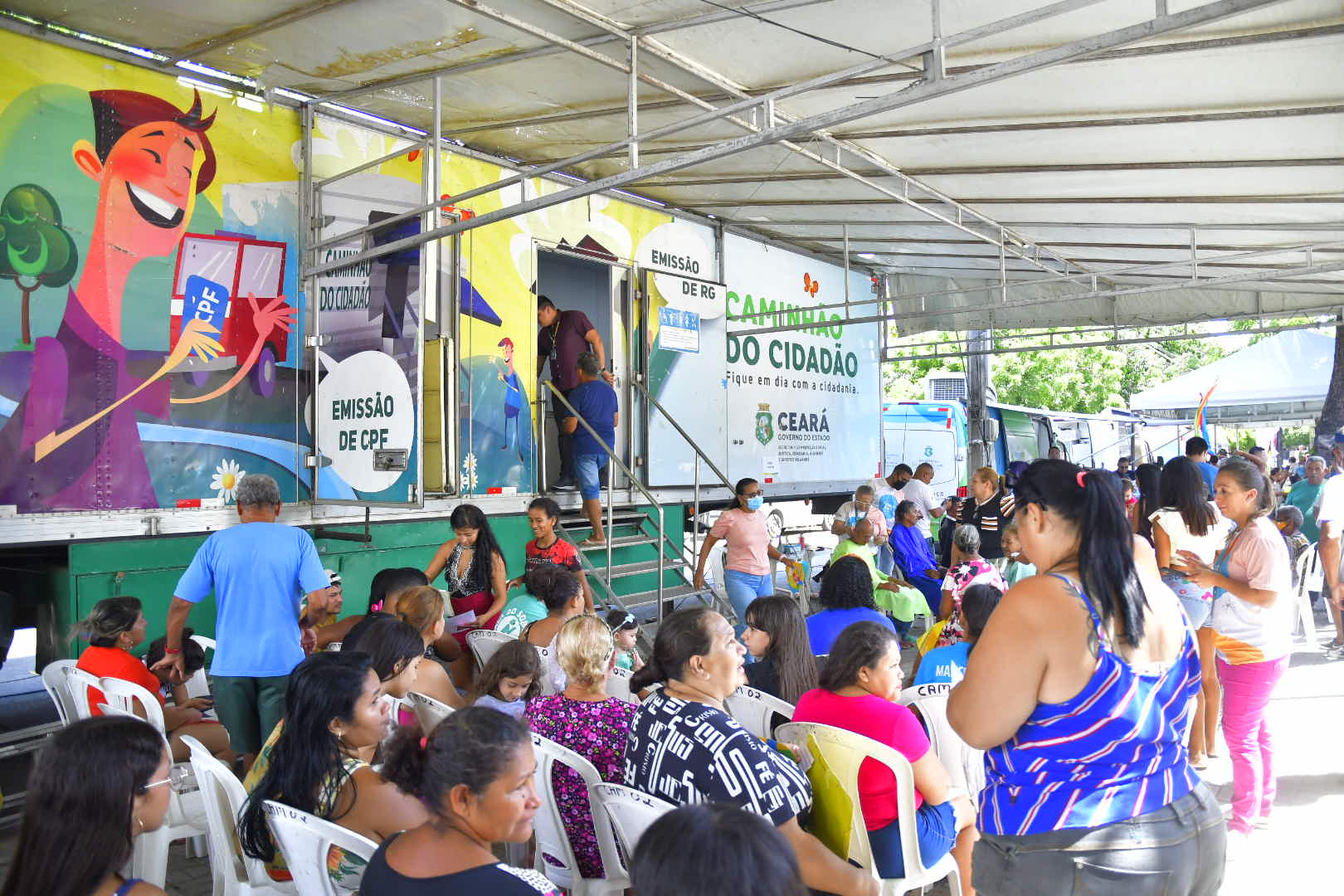 Escola da rede estadual promove “xadrez humano” como prática