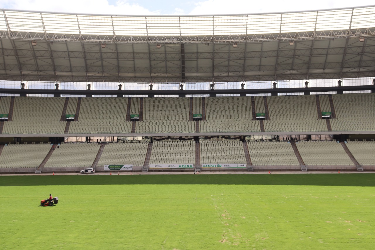 Com pausa nos jogos, Arena Castelão reforça manutenção do gramado - Governo  do Estado do Ceará