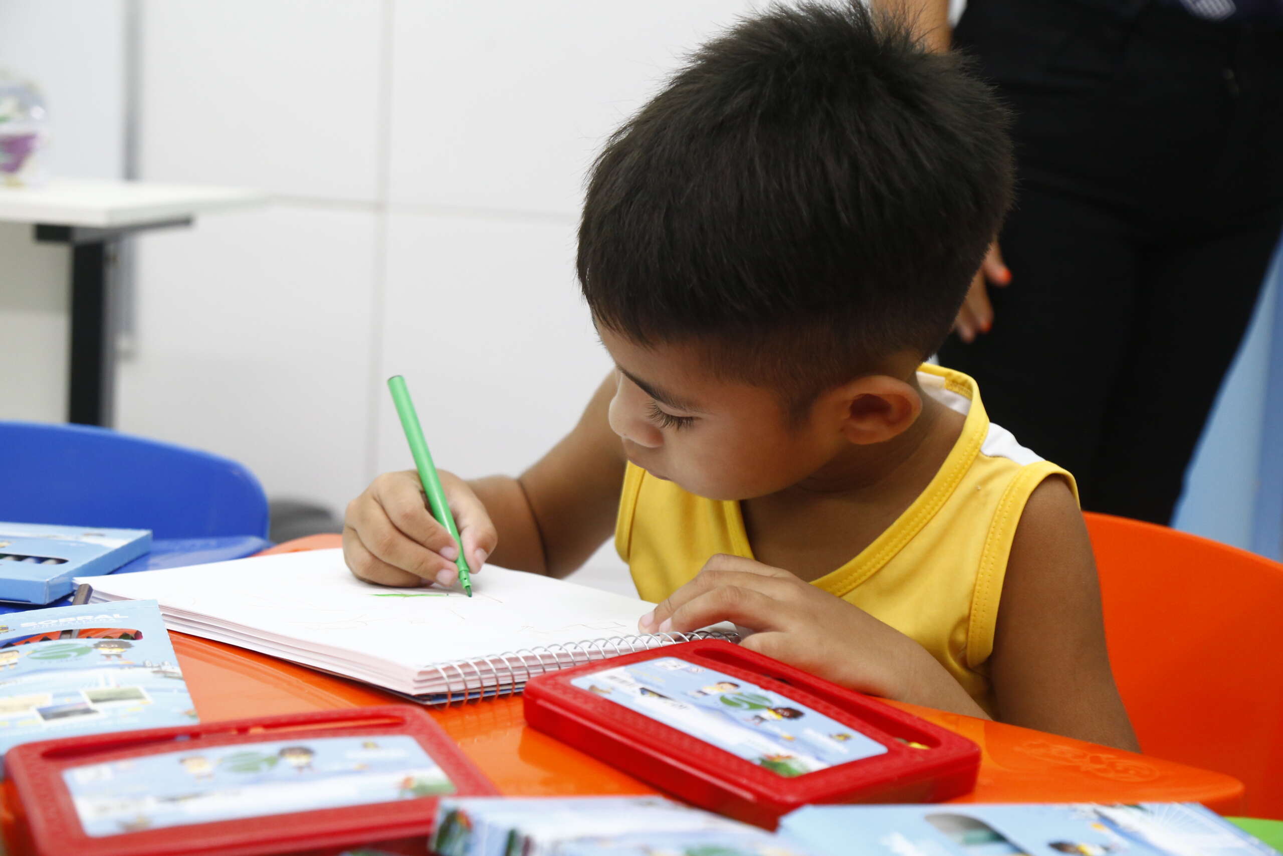 Ceará lidera ranking nacional de crianças alfabetizadas na idade certa, aponta relatório do MEC