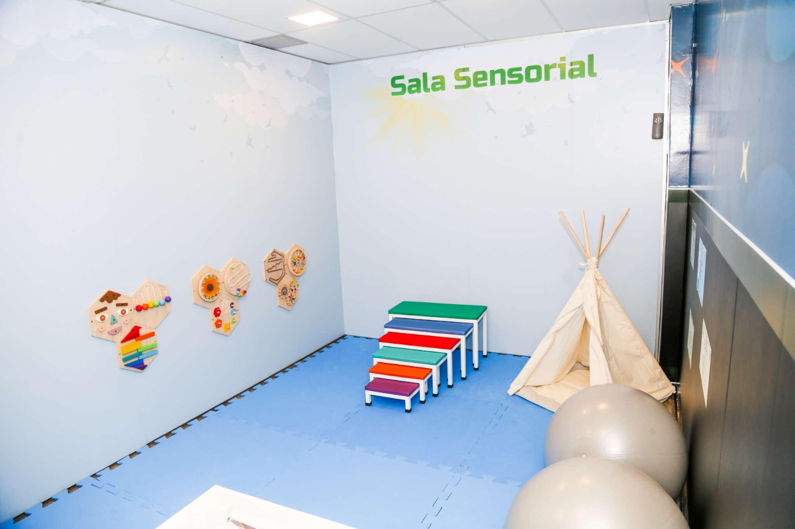 Casa do cidadão presidente kennedy inaugura sala sensorial para pessoas autistas e neurodivergentes - governo do estado do ceará