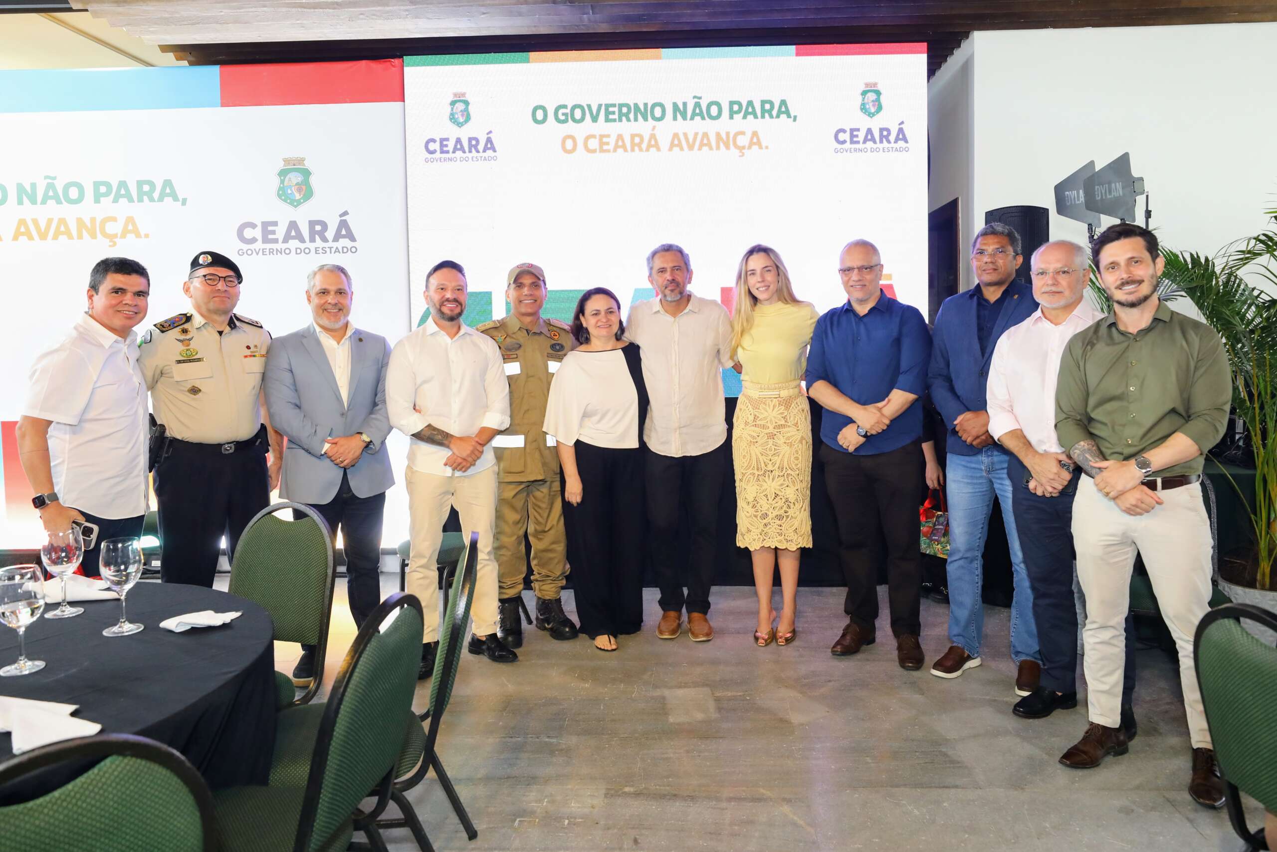 Em reunião com secretariado do Estado, governador Elmano de Freitas comemora investimento recorde de R$ 4,7 bilhões em 2025