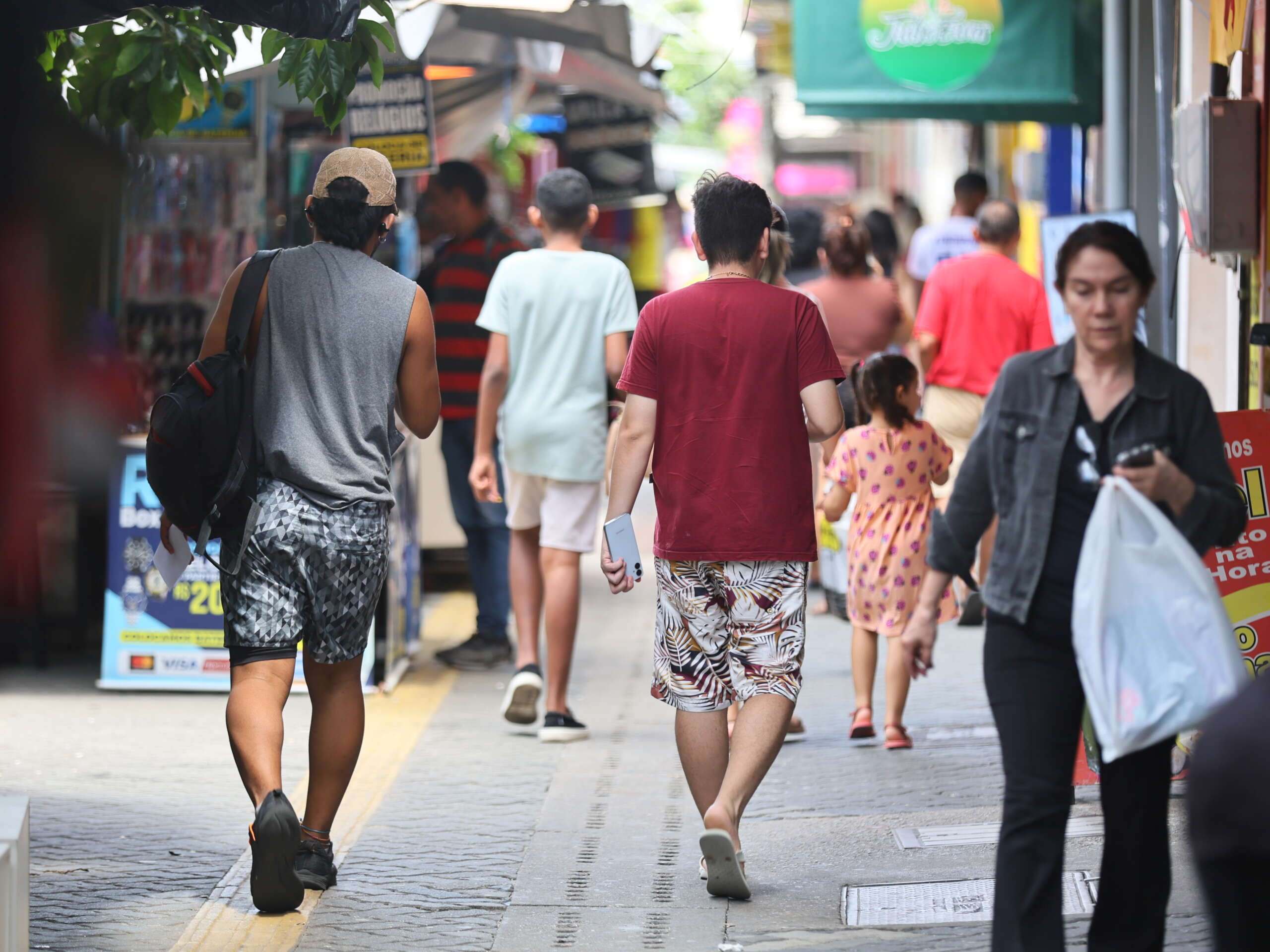 Impulsionado pelo setor de serviços, PIB do Ceará se destaca no país com crescimento de 2,87%